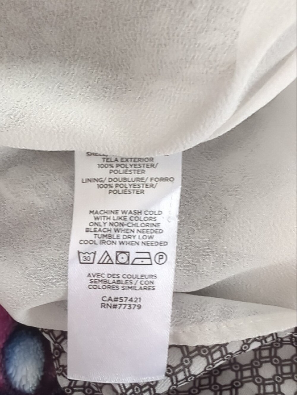 Ann Taylor Factory Gray Printed Sleeveless Blouse with Striped Scarf Detail - Picture 7 of 7